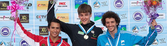 Jan Hojer holt dritten Saisonsieg beim Boulderweltcup 2014 in Haiyang, China (c) Heiko Wilhelm