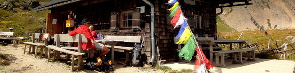 Die Filmoor-Standschützenhütte am Karnischen Hauptkamm bei Sillian ist eine von sieben OeAV-Hütten, die 2012 mit dem Umweltgütesiegel ausgezeichnet wurden.