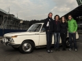 Stefan Glowacz mit einem 1965er BMW 1800ti (c) Armin Walcher 2015/Red Bull Media House