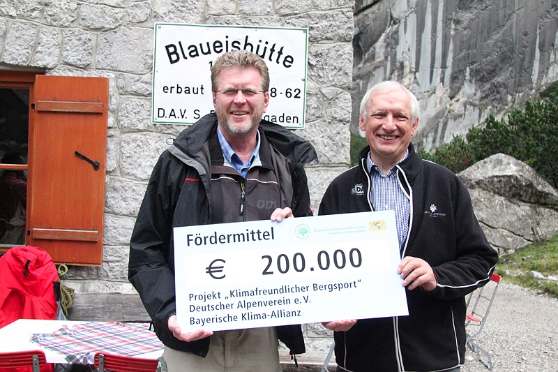 Naturnaher Alpentourismus in Bayern: DAV und Bayerisches Umweltministerium verstärken ihre Zusammenarbeit Naturnaher Alpentourismus in Bayern: DAV und Bayerisches Umweltministerium verstärken ihre Zusammenarbeit