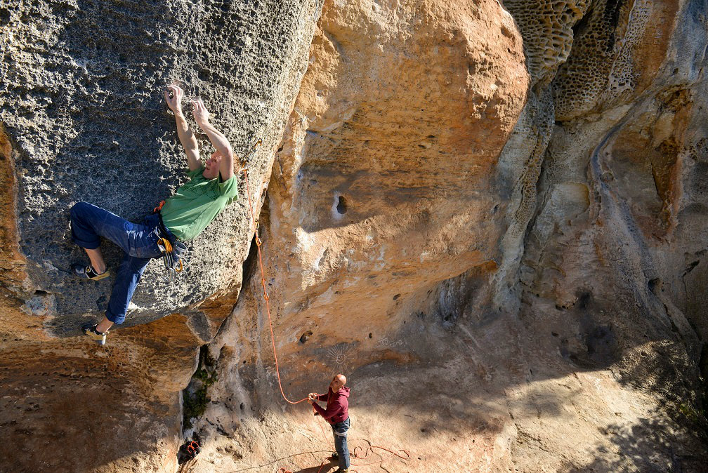 Reclimbing the Classics: „Hyaena“ (8b+) Reclimbing the Classics: "Hyaena" (8b+)