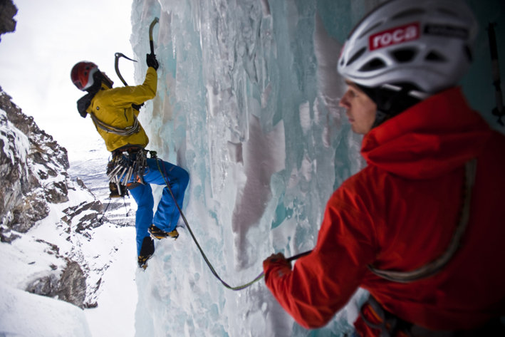 Albert Leichtfried und Benedikt Purner klettern im Land der unbegrenzten Eisklettermöglichkeiten