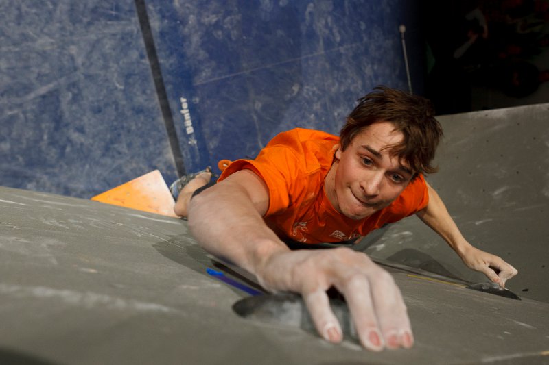 Thomas Tauporn sichert sich beim Boulderweltcup in Slowenien den 3. Platz