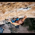 [VIDEO] Edu Marín Makes His Climbing Comeback On "Analógica Natural" (8c+/9a)