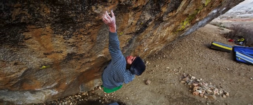 [VIDEO] Daniel Woods climbs "Lucid Dreaming" (V15)