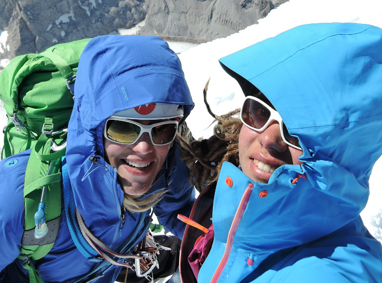 Christina Huber und Caroline North auf dem Gipfel des Cerro Torre (c) Caroline North