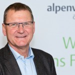 "Die Menschen im Alpenverein bilden eine starke Wertegemeinschaft - und sie wissen, dass sie gemeinsam viel bewegen können", sagt Alpenvereinspräsident Dr. Andreas Ermacora (c) Alpenverein/Norbert Freudenthaler