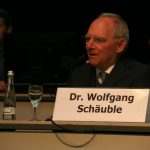 Dr. Wolfgang Schäuble spricht sein Grußwort (c) DAV/Christine Frühholz