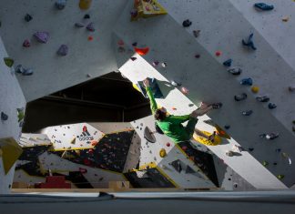 DAV Schwaben übernimmt Kletter- und Boulderhalle Climbmax in Stuttgart Boulderbereich im Climbmax Stuttgart (c) DAV Schwaben