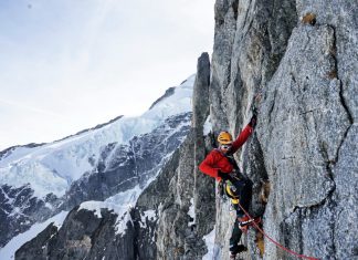 Erstbegehung an der Aiguille de l’Amône im Wallis Erstbegehung an der Aiguille de l'Amône im Wallis (c) S. Schüpbach, S. Chatelan