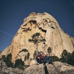 Lara and Romy in front of Mt.Orbu (c) Frank Kretschmann