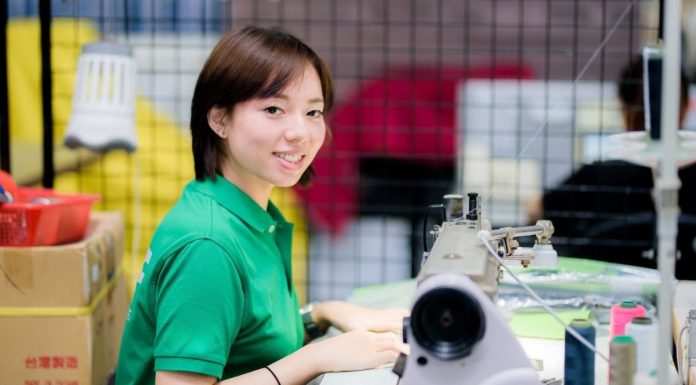 VAUDE zum 10. Mal in Folge für faire Arbeitsbedingungen ausgezeichnet Fair Wear (c) VAUDE