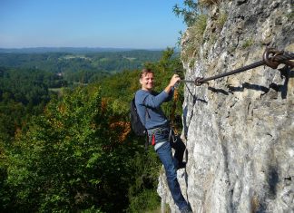 Unterwegs in den Bergen: Die besten Klettersteige in Deutschland Der Höhenglücksteig in der Fränkischen Schweiz (c) Archiv Joisten