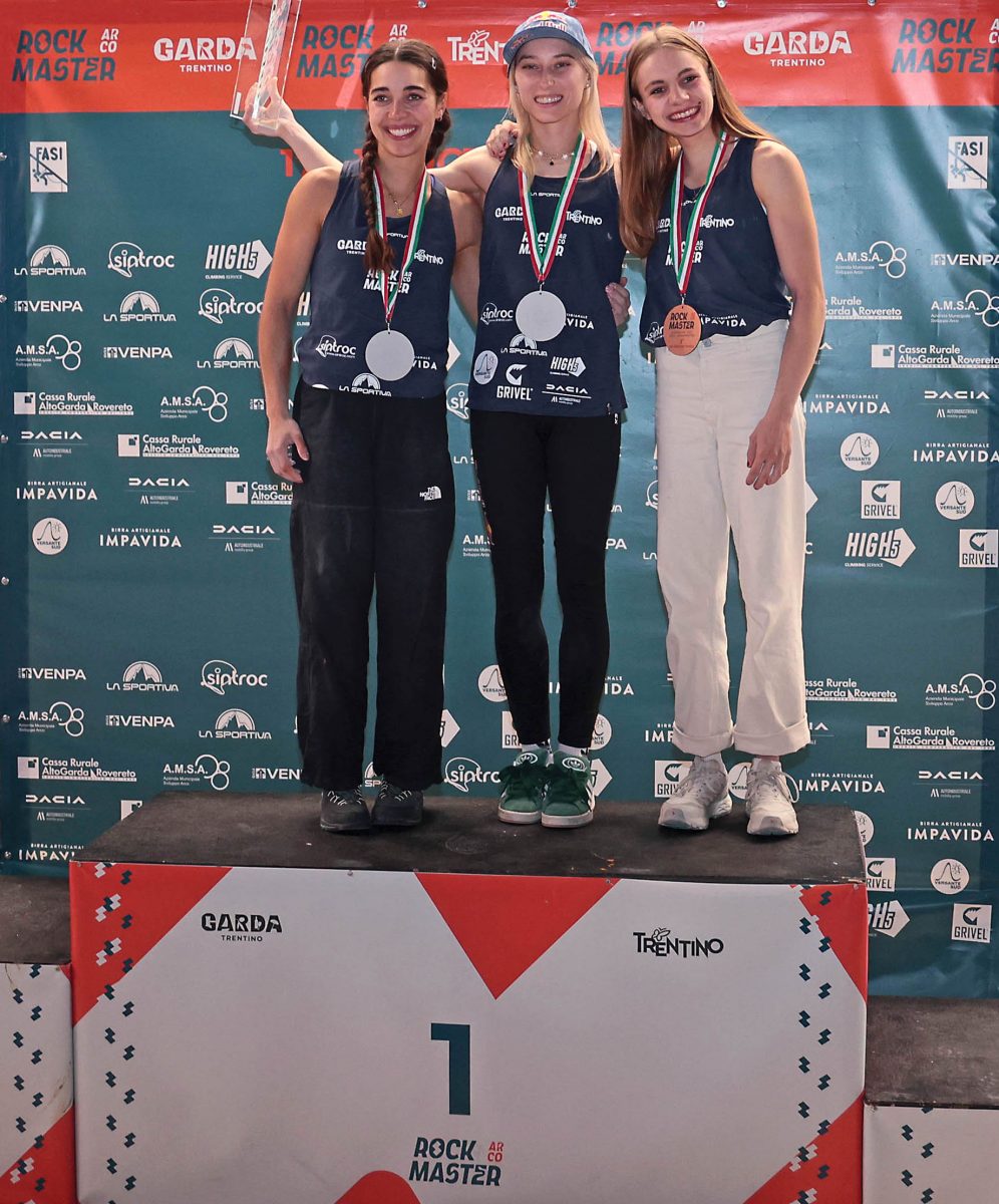 KO Boulder Podium Damen (c) Newspower.it